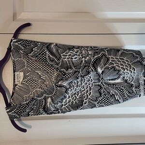 A.Byer Black and White Sleeveless Top Size Large NWT